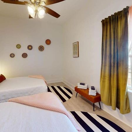 Sunny 5Bed W Parking And Direct Streetcar Access Villa New Orleans Buitenkant foto